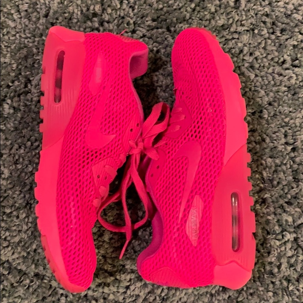 Nike Air Max 90 Ultra Breathe Sneaker 9